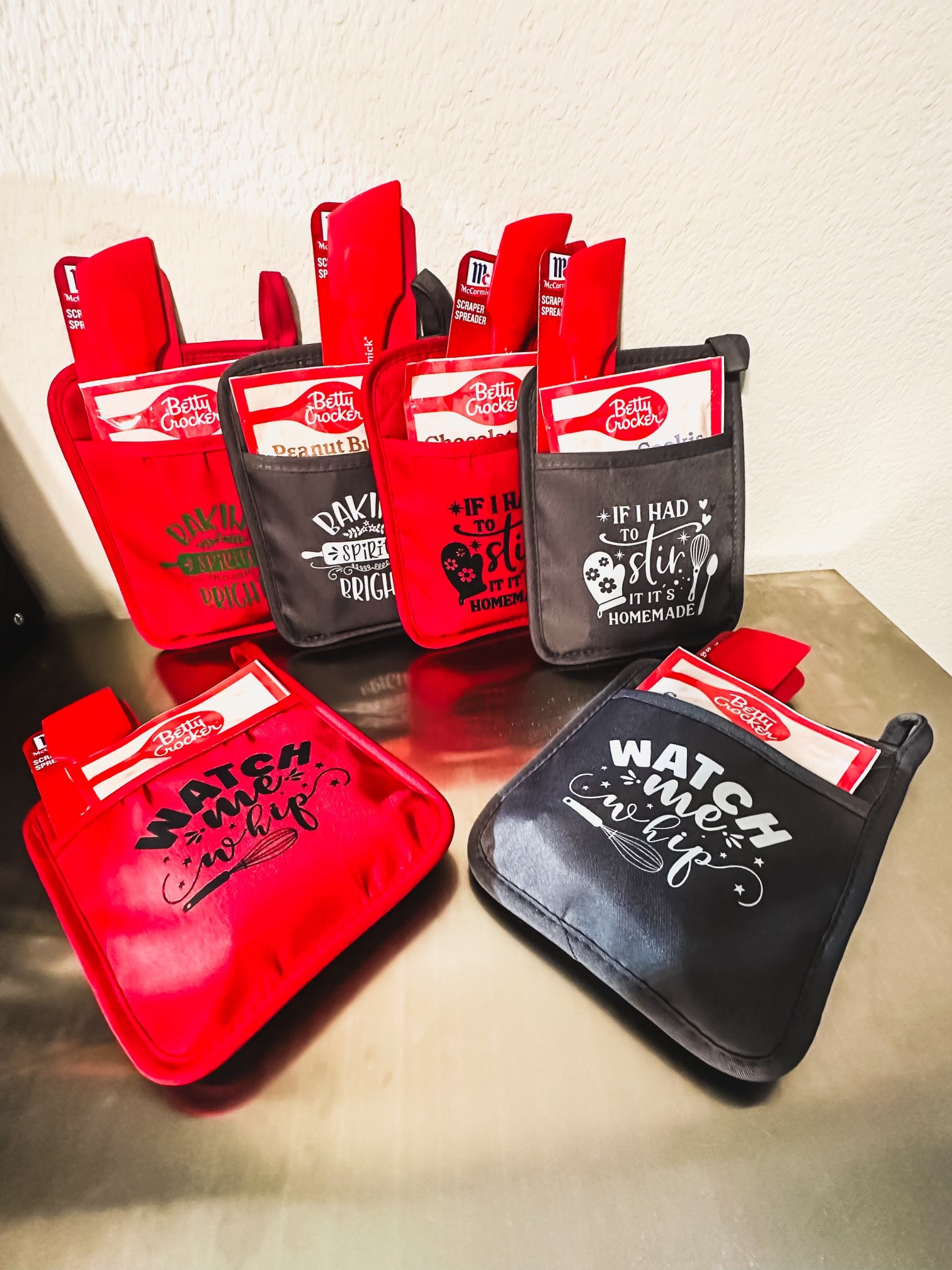 Heat Resistant Pot Holder Gift Set – Cute Kitchen Gift for Home Cooks