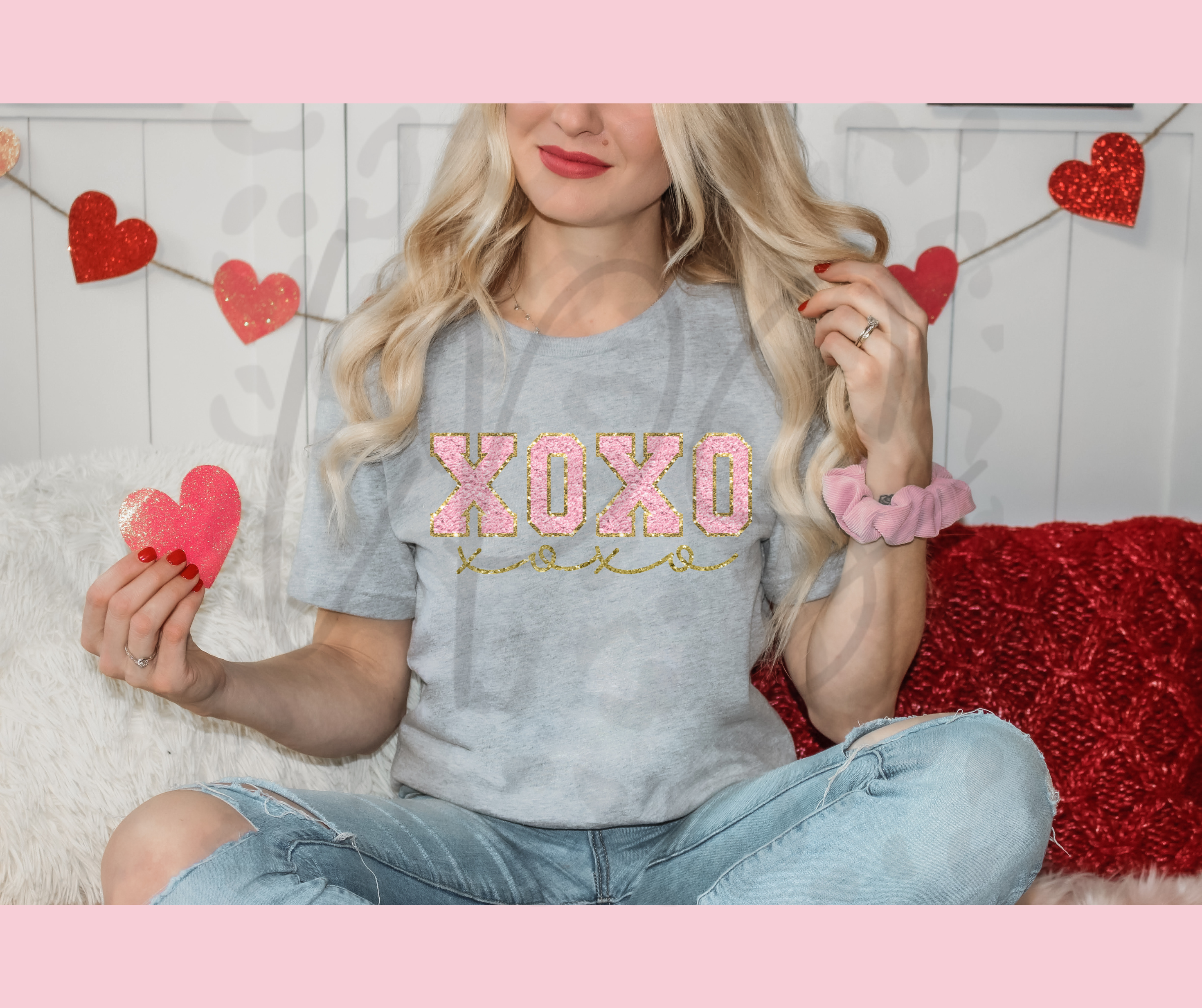 XOXO Pink Tee – Sweet, Soft & Dripping in the Kind of Love You Wear Every Day